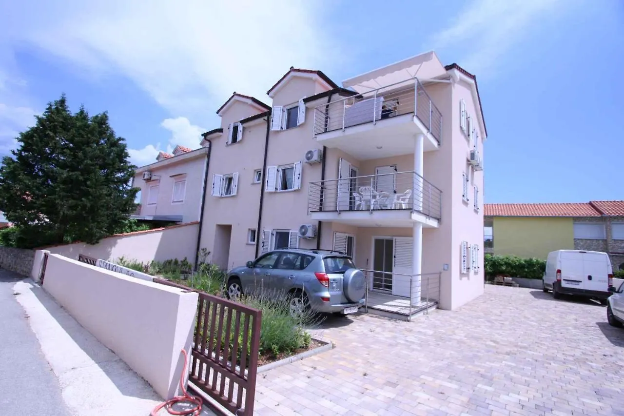 Apartments In Silo/Insel Krk 13566