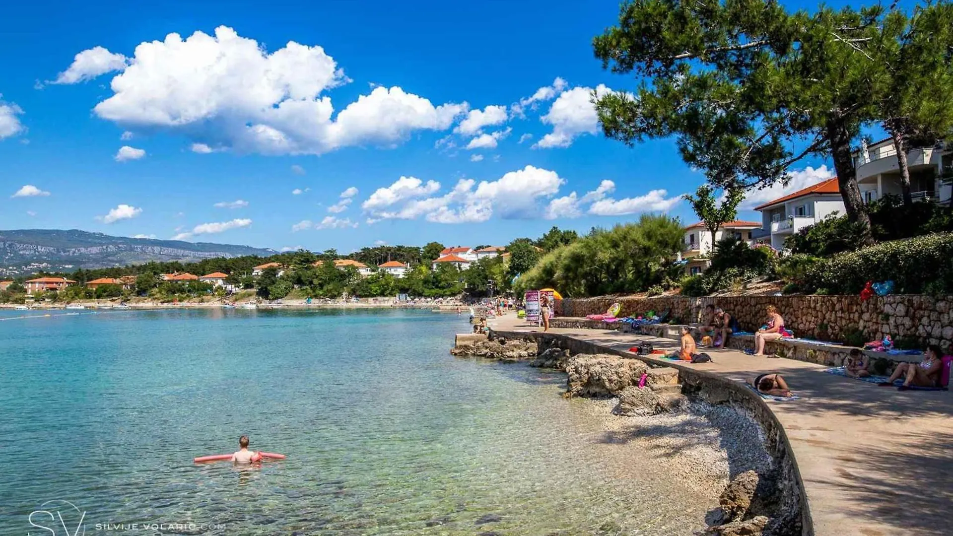 Apartments In Silo/Insel Krk 13566